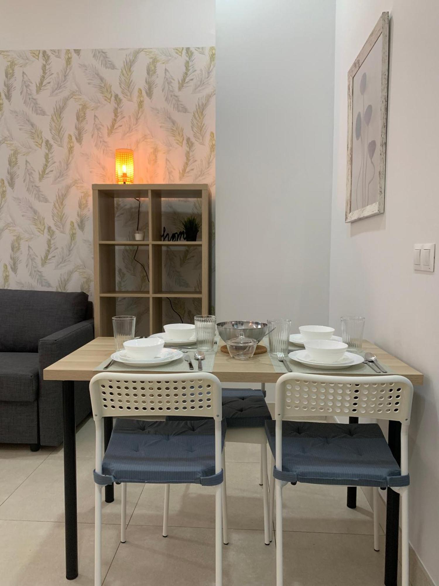 Triana Moderno Appartement *